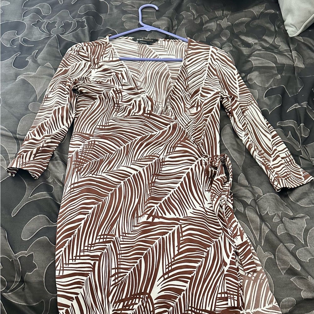 BCBG MAXAzria Wrap Dress Size XS